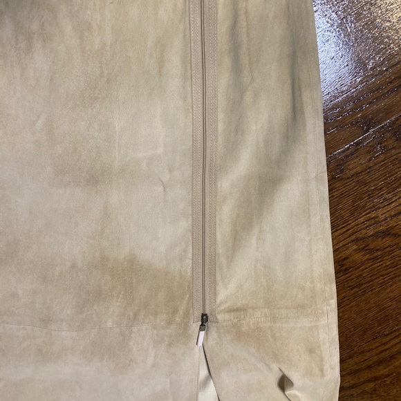 ANNE KLIEN SUEDE SKIRT - Picture 2 of 4